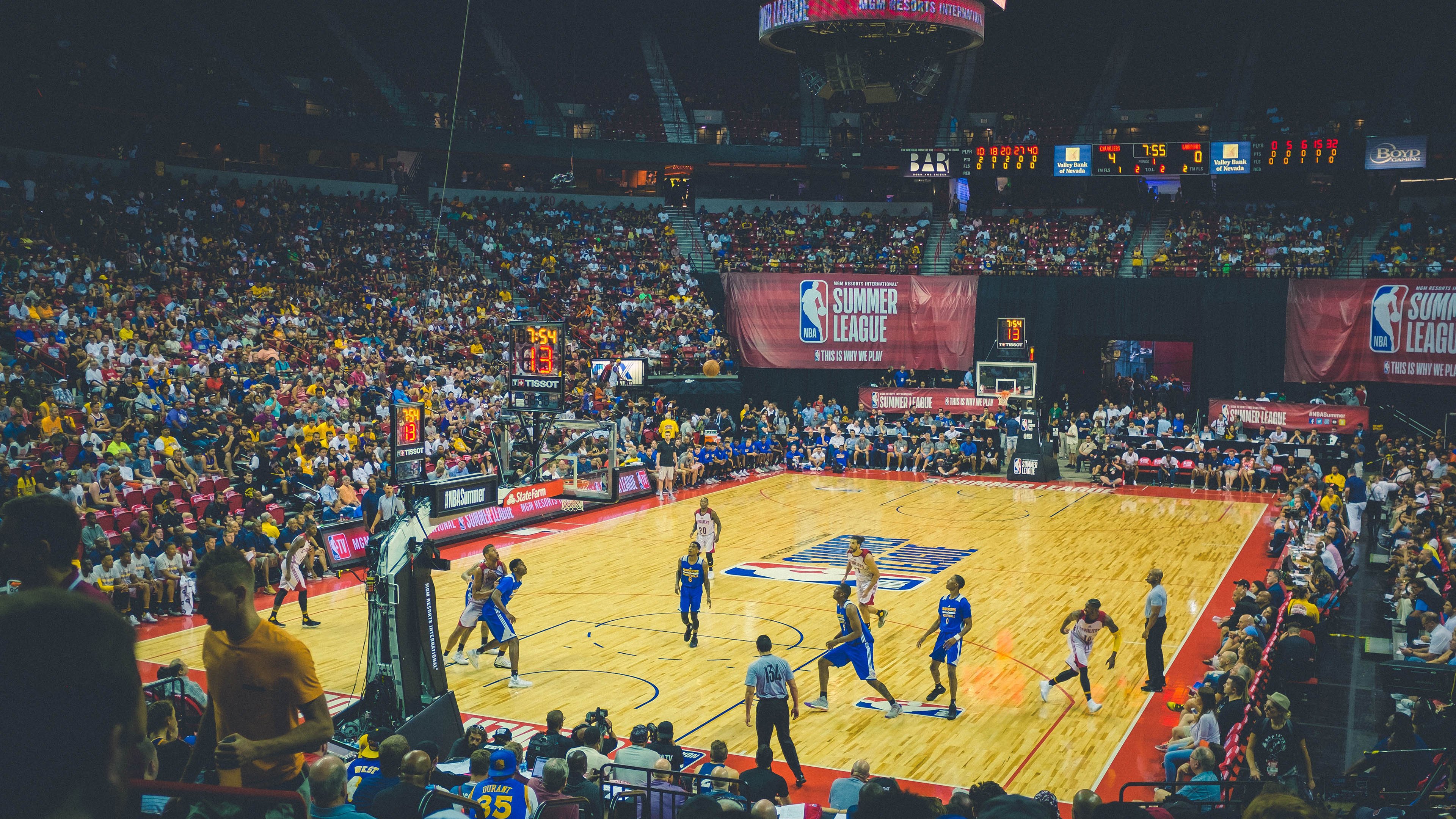 赛事间谍:练习中的秘密战术